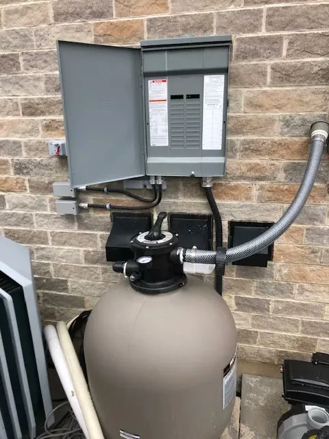 Outdoor panel and pool pump wiring, a Lighthouse job